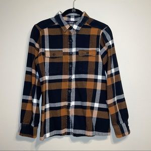Patagonia Womens Black and Orange Plaid Ling Sleeve Flannel size 4